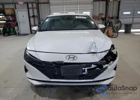 2022 Hyundai Elantra Sel z USA, uszkodzony, nr VIN 5NPLS4AG8NH054215